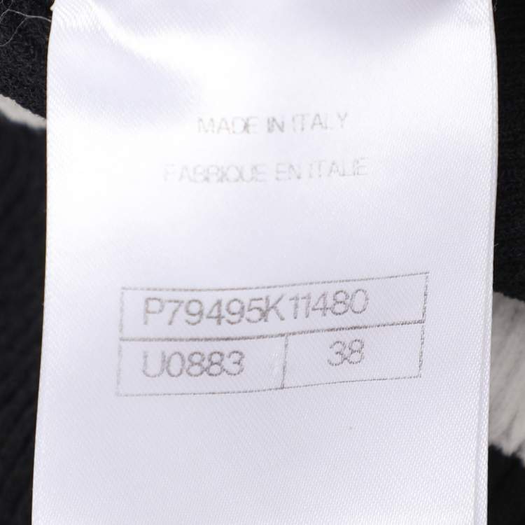 Pre Owned Chanel Black/White Rib Knit Tops M