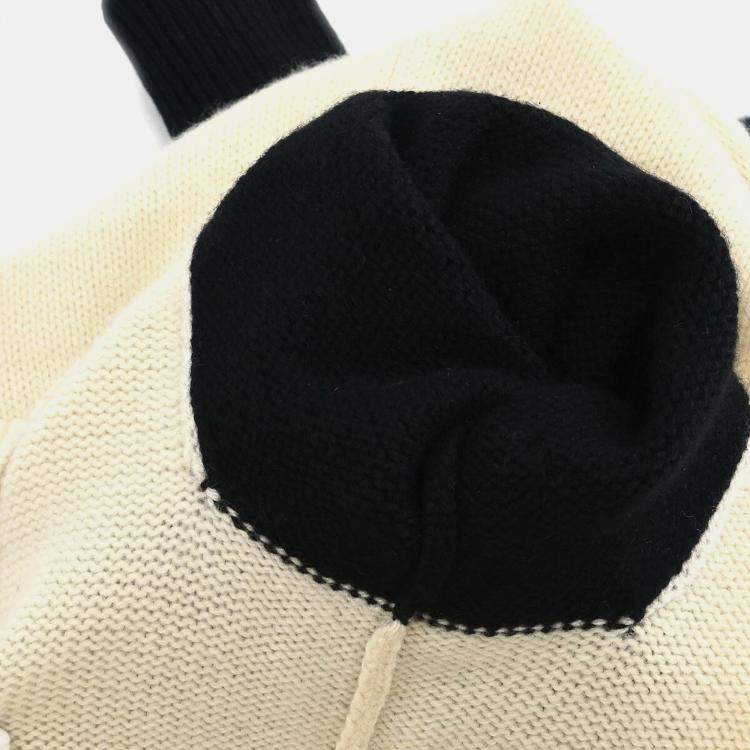 Pre Owned Chanel Off-White/Black Cashmere Women Size 42