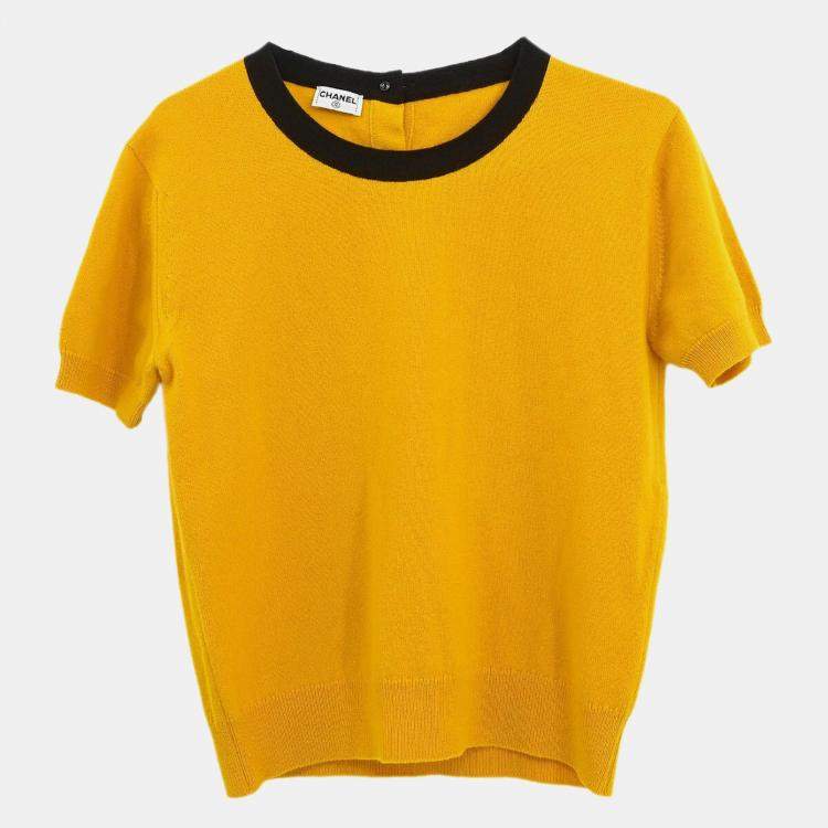 Pre Owned Chanel Ensemble Cardigan Short Sleeve Top Yellow Size M