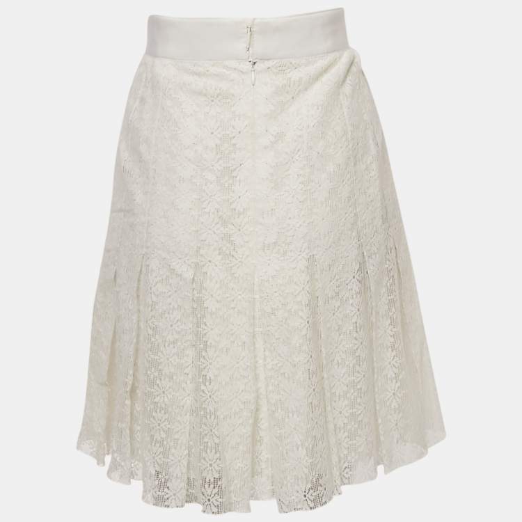 Pre Owned Chanel White Floral Lace Pleated Mini Skirt M