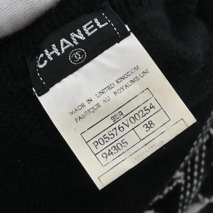 Pre Owned Chanel Sweater Top Black 95A Size M
