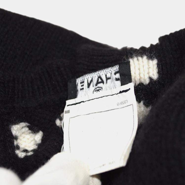 Pre Owned Chanel 95A Black Knit Round Neck Long Sleeve Top L