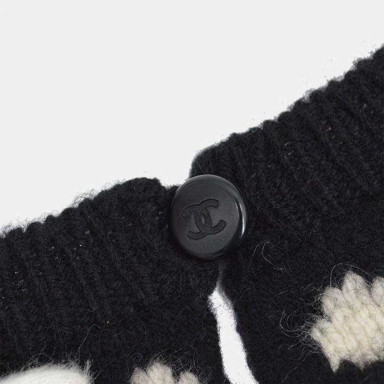 Pre Owned Chanel 95A Black Knit Round Neck Long Sleeve Top L