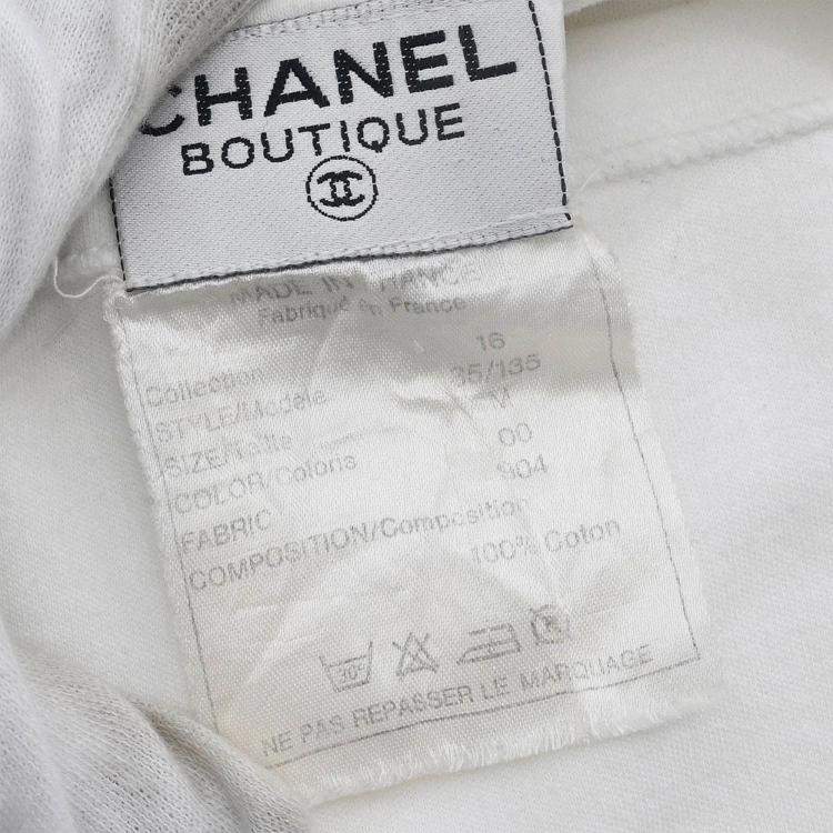 Pre Owned تي شيرت شانيل أبيض 16 مقاس متوسط