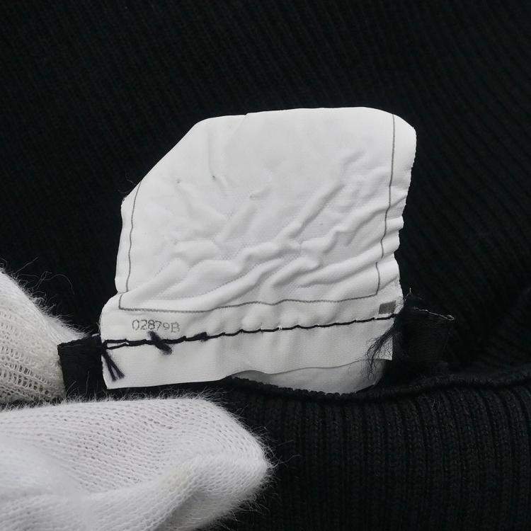 Pre Owned Chanel Sleeveless Tank Top Cropped Black P95 M