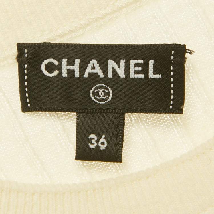 مملوكة مسبقًا Chanel Cream Logo Embroidered Rib Knit Top S