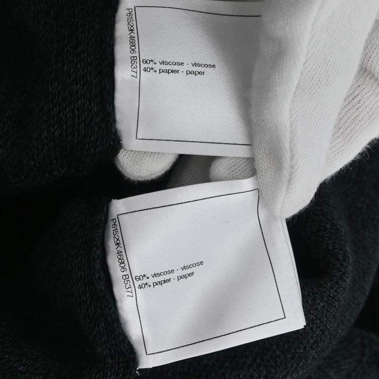 مملوكة مسبقًا Chanel Black Setup Suit Cropped Top Pants Skirt S