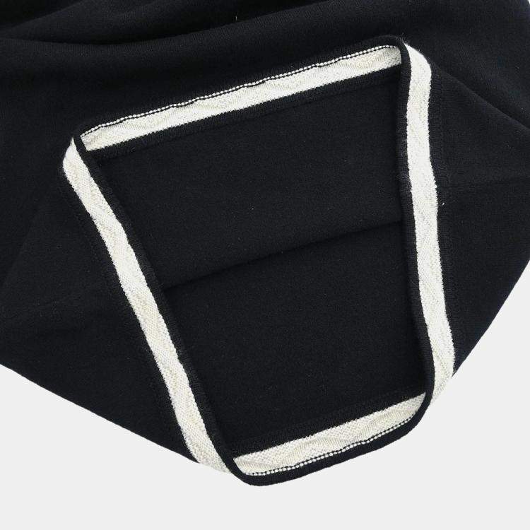 Pre Owned فستان شانيل أسود بنصف كم #40