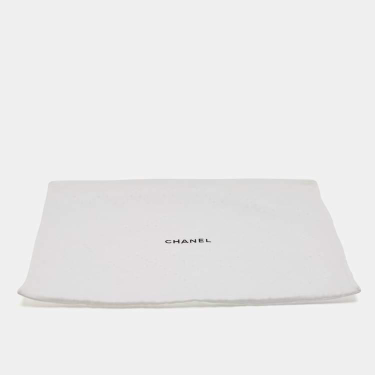 Pre Owned Chanel Black/White Cashmere Detachable Button Detail Cardigan M