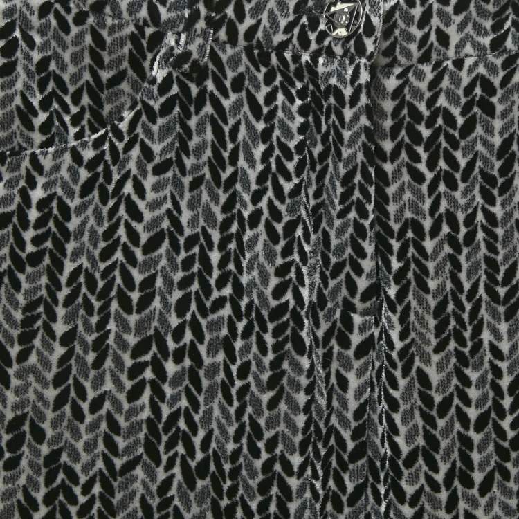 Pre Owned Chanel Monochrome Printed Velvet Trousers S