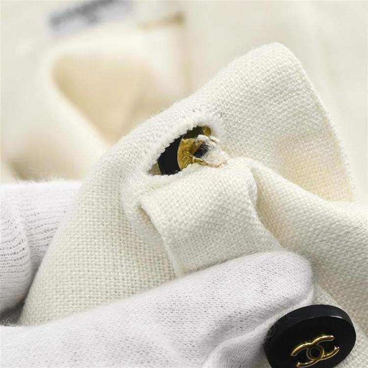 Pre Owned Chanel Single Breasted Jacket White Size S