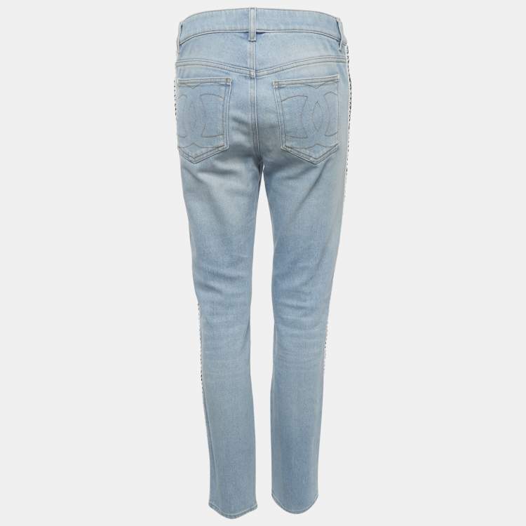Pre Owned بنطلون جينز ضيق بحافة جانبية زرقاء من شانيل مقاس صغير خصر 28 بوصة