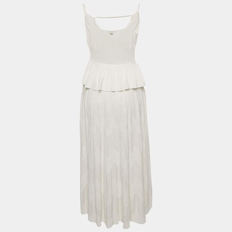 مملوكة مسبقًا Chanel White Textured Knit Ruffled Midi Dress M