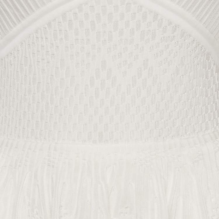 مملوكة مسبقًا Chanel White Textured Knit Ruffled Midi Dress M