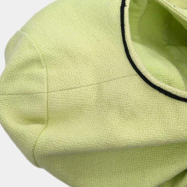 مملوكة مسبقًا جاكيت شانيل بلا ياقة أخضر فاتح رقم 36