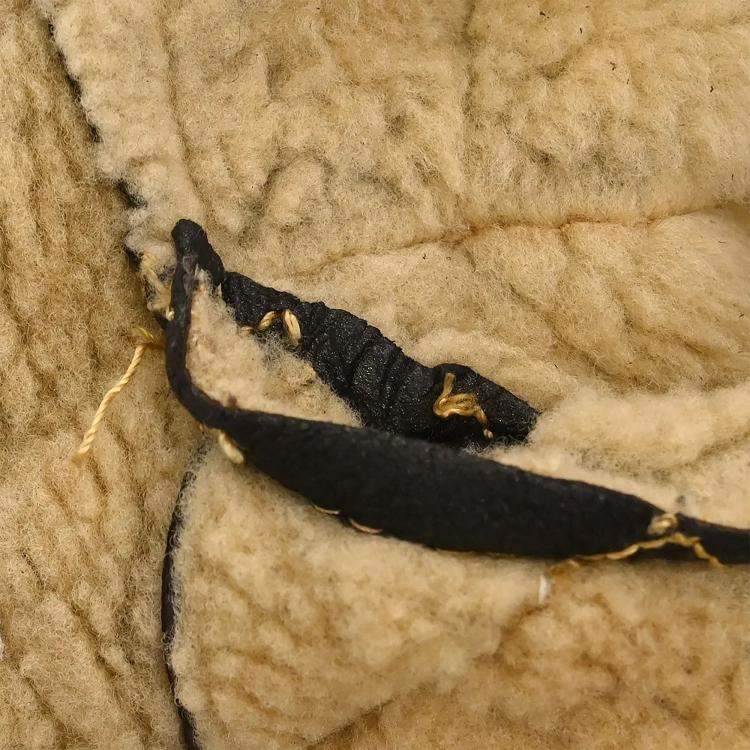 Pre Owned معطف شانيل بني بزر واحد 04أ #38