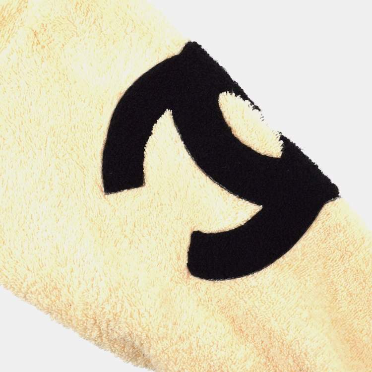 Pre Owned Chanel Round Neck Long Sleeve Top Off-white Black