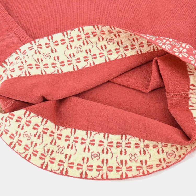 مملوكة مسبقًا Chanel Sleeveless Top Pink 01P M