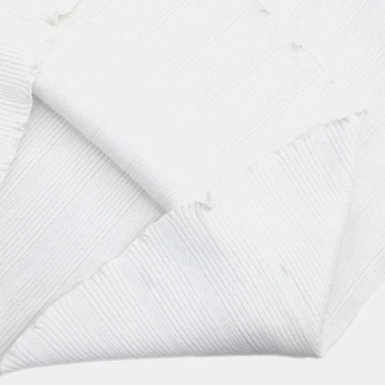 Pre Owned Chanel Sleeveless Top White 07P M