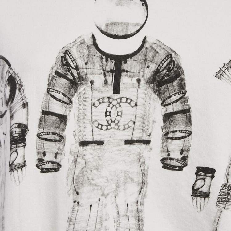 Pre Owned Chanel White Printed Cotton Sweatshirt M