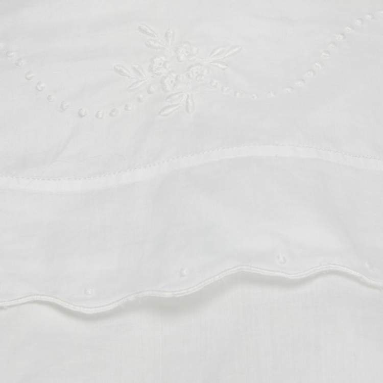 Pre Owned Chanel White Embroidered Cotton Collar M
