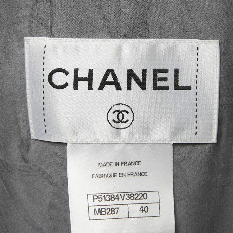 مملوكة مسبقًا Chanel Grey Striped Wool Jacket M