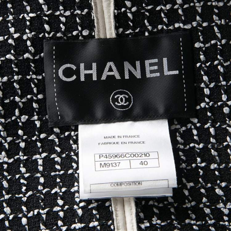 Pre Owned Chanel Off White Lambskin Leather Contrast Lined Pearl Buttoned Jacket M