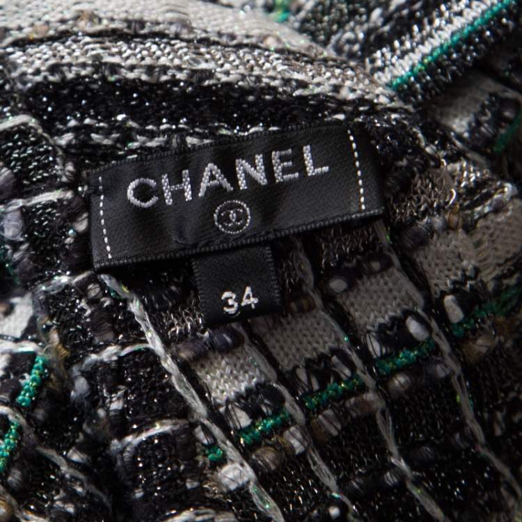 مملوكة مسبقًا Chanel Monochrome Silk Blend Crystal Embellished Plunge Back Tweed Blazer S