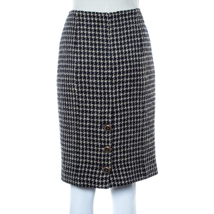 Pre Owned Chanel Black & Beige Tweed Back Button Detail Knee Length Skirt M