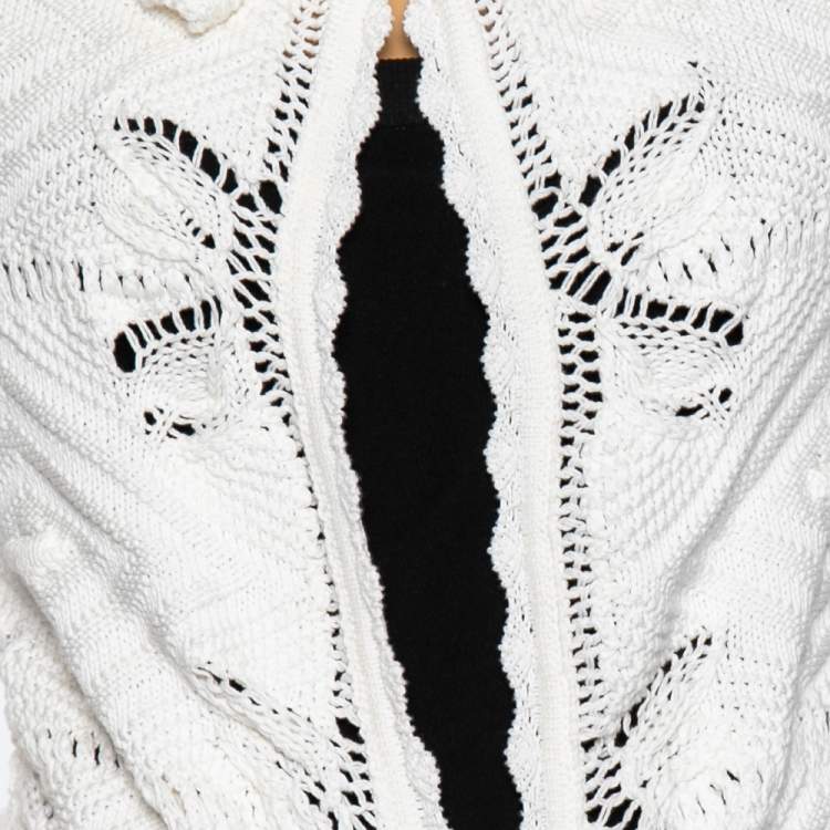 Pre Owned Chanel White Crochet Knit Buttoned Neck Detail Long Sleeve Cardigan M