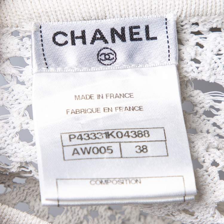 مملوكة مسبقًا Chanel White Crochet Knit Cropped Button Front Cardigan M