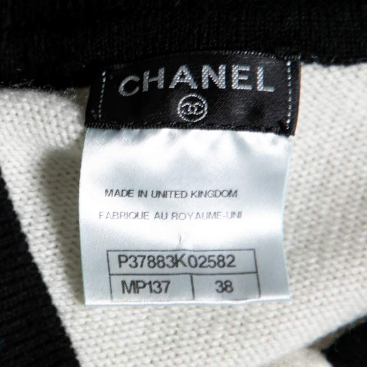 Pre Owned Chanel White Cashmere Button Front Long Sleeve Knitwear M