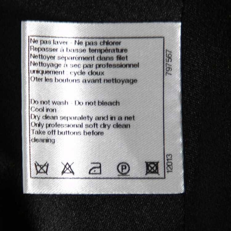 Pre Owned Chanel Black Wool Brooch Detail Cape M 