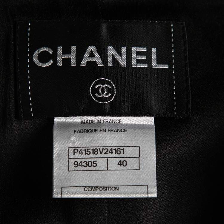 Pre Owned Chanel Black Wool Brooch Detail Cape M 