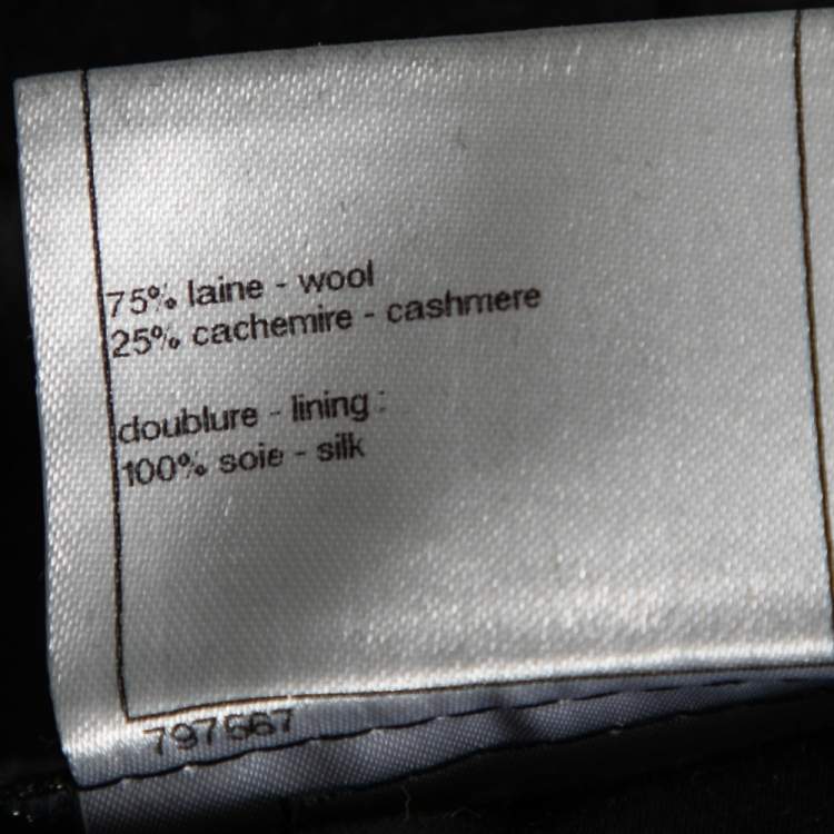 Pre Owned Chanel Black Wool Brooch Detail Cape M 