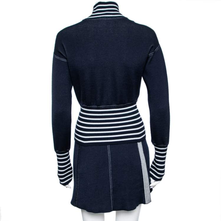 مملوكة مسبقًا Chanel Navy Blue & White Striped Knit Plane Embellished Jumper & Skirt Set S