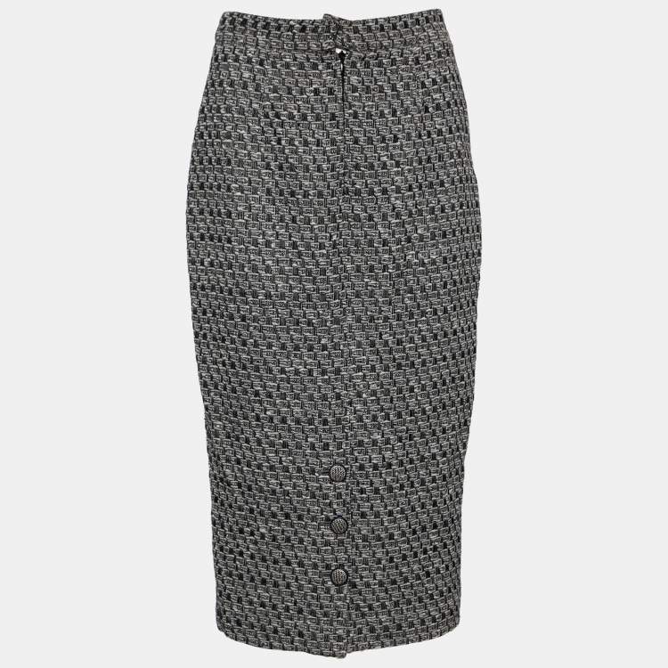 Pre Owned Chanel Monochrome Tweed Pencil Skirt M