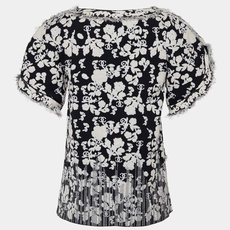مملوكة مسبقًا Chanel Black Logo jacquard Knit Distressed Detail Top S