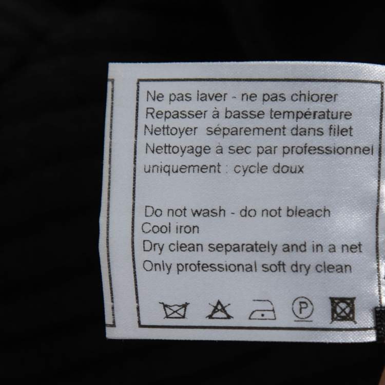 مملوكة مسبقًا Chanel Black Wool Knit Asymmetric Hem Short Skirt M