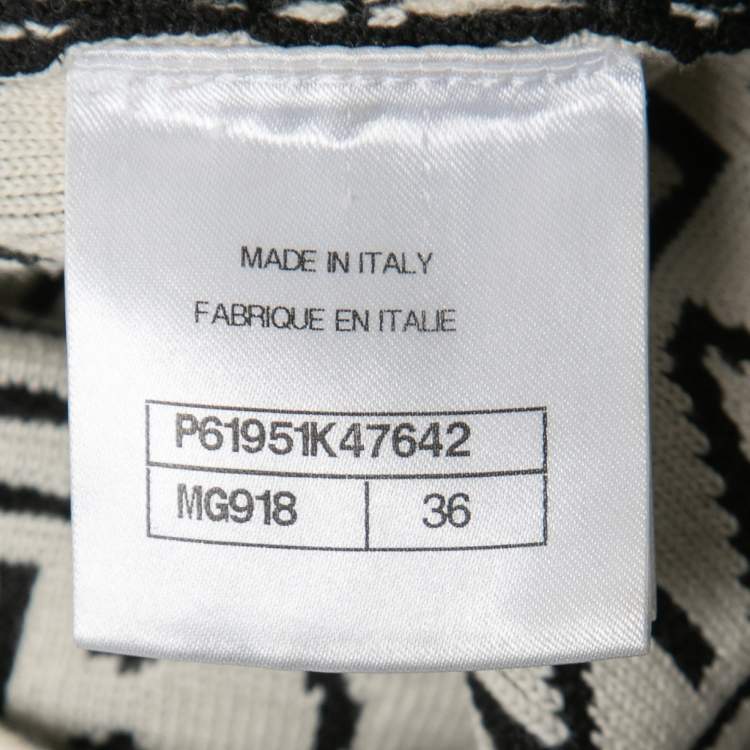 مملوكة مسبقًا Chanel Monochrome Logo Jacquard Wool Sweater S