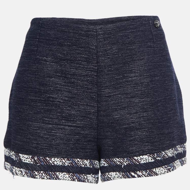 Pre Owned Chanel Blue Tweed Shorts M