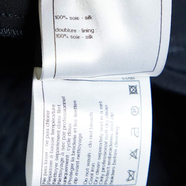 Pre Owned Chanel Navy Blue Floral Quilted Silk Top M