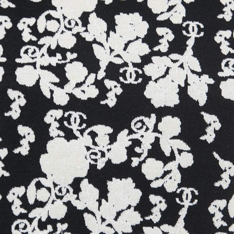Pre Owned Chanel Black Jacquard Distressed Knit Fringe Detailed Top XL