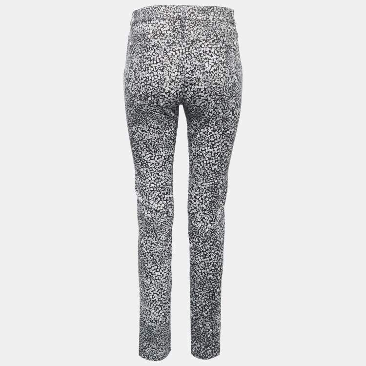Pre Owned Chanel Black Camelia Printed Denim Jeans M Waist 28"