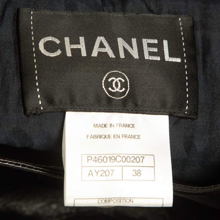Pre Owned Chanel Black Leather Pearl Button Detail Cropped Jacket M
