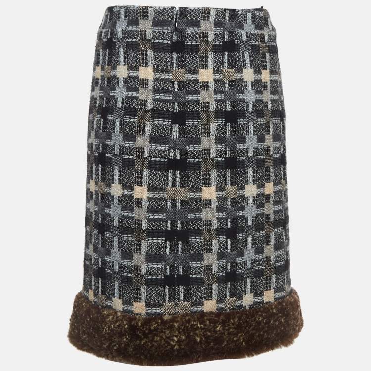 Pre Owned Chanel Black/Grey Patterned Wool Fur Trimmed Skirt S