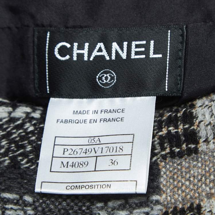 Pre Owned Chanel Black/Grey Patterned Wool Fur Trimmed Skirt S