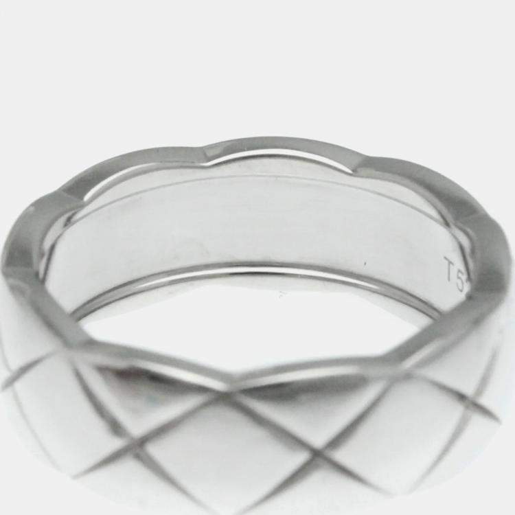 Pre Owned Chanel 18K White Gold Diamond Medium Coco Crush Ring 52