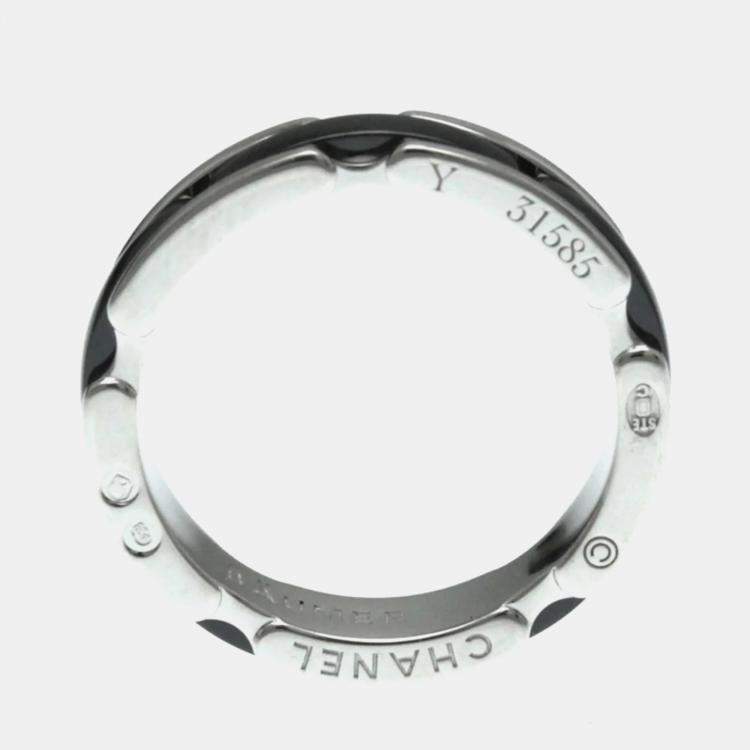 Pre Owned Chanel Ultra Collection Ceramic 18K White Gold Band Ring