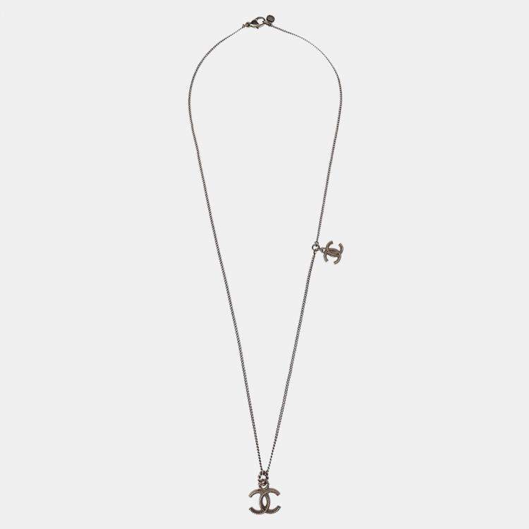 Pre Owned Chanel CC Chain Necklace Pendant Silver